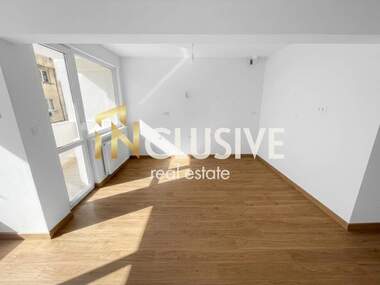 Verkauf - Wohnung in Wider Center,  Warna