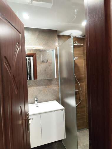 Închiriere - Apartament în Wider Center,  Pleven