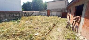 Vânzare - Casă în Liuben Karavelov,  Haskovo