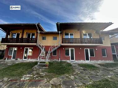 Продажа - Отель в Орешак,  Ловеч