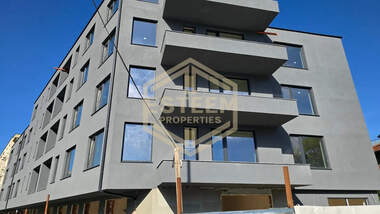 Продажба - Апартамент в Централен южен район,  Русе