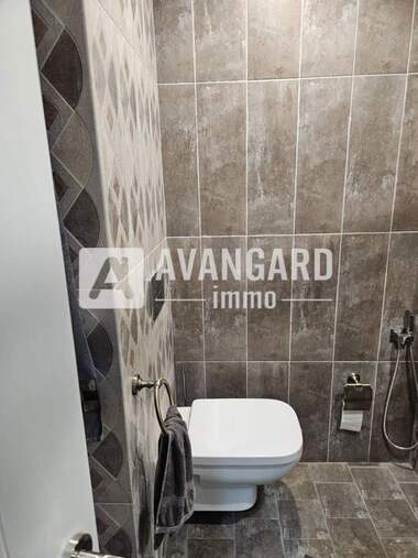 Продажба - Апартамент в Операта,  Варна