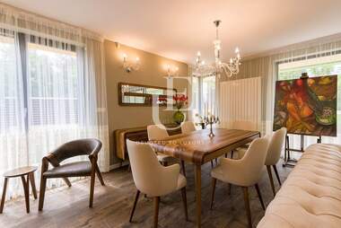 Închiriere - Apartament în Simeonovo,  Sofia