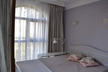 Продажба - Апартамент в Слънчев Бряг,  Бургас