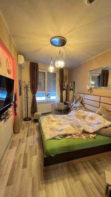 Închiriere - Apartament în Slaveîkov,  Burgas
