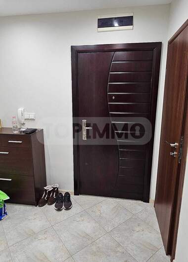Închiriere - Apartament în Levski,  Varna