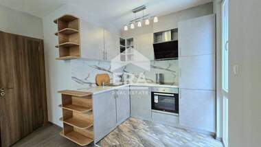 Продажба - Апартамент в Център,  Велико Търново