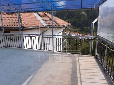 For sale - House in Momchilovci,  Smolian