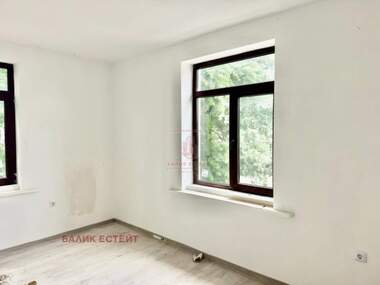 For sale - Apartment in Center,  Dobrich