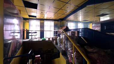 Vânzare - Magazin/Birou/Salon de frumusețe/Restaurant/Cabinet de stomatologie în Gorna Oriahovița,  Veliko Tărnovo