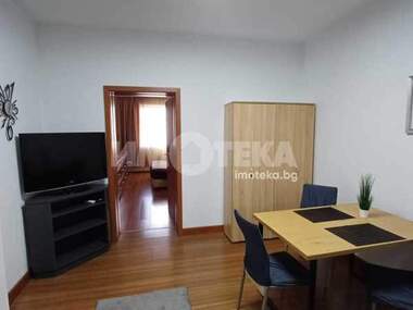 For rent - Apartment in Kolhozen pazar,  Varna