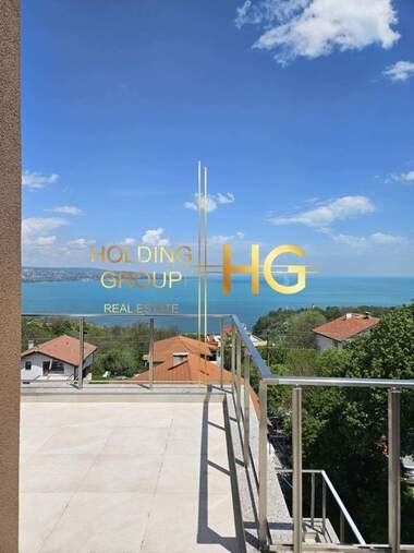 Vânzare - Apartament în Galata,  Varna