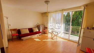 Vânzare - Apartament în Elenite,  Burgas