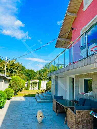 For sale - House in Bankia,  Sofia