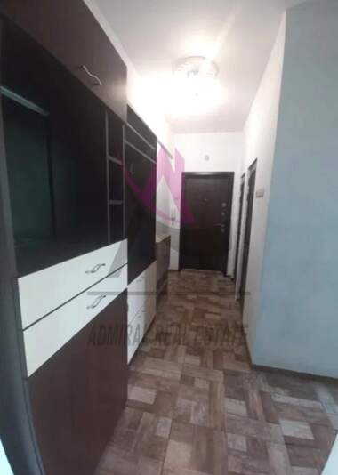 Închiriere - Apartament în Ceaîka,  Varna