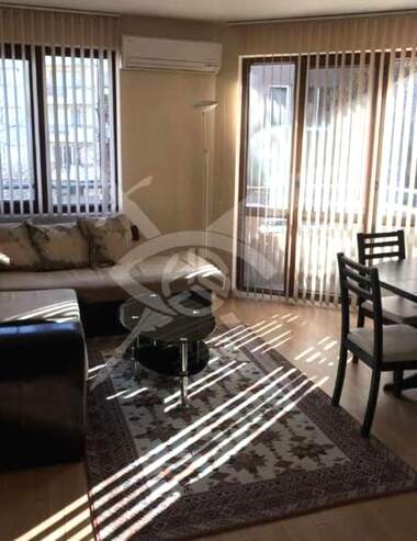 Închiriere - Apartament în Mladejki hălm,  Plovdiv