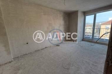 For sale - Apartment in Pogrebi,  Varna