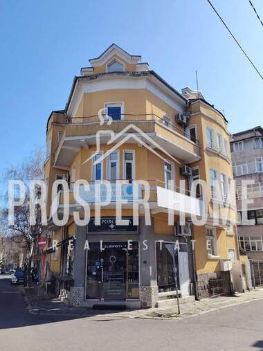 Продажа - Квартира в Център,  Бургас