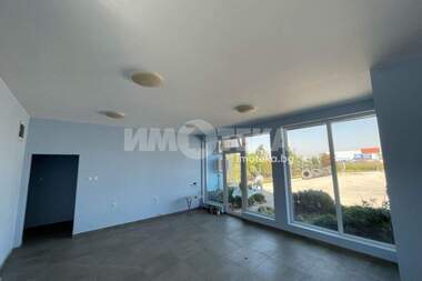 For rent - Office in Industrialna zona-Iug,  Plovdiv