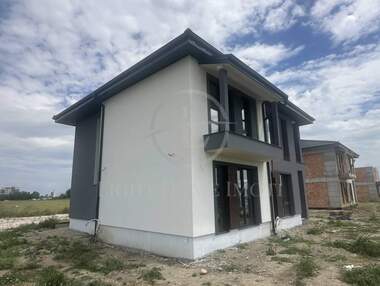 For sale - House in Karshiaka,  Plovdiv