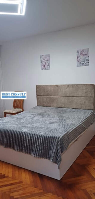 Miete - Wohnung in Wazrajdane,  Ruse