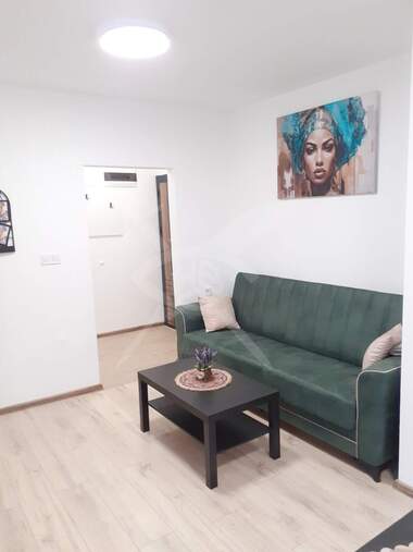 For rent - Apartment in Mladejki halm,  Plovdiv