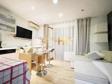 Kira - Apartman olarak Okrajna bolnica - Generali,  Varna