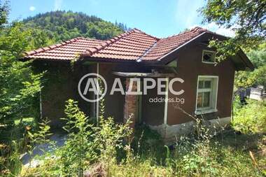 Продажба - Къща в Севлиево,  Габрово