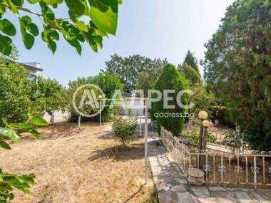 Продажба - Къща в Траката,  Варна