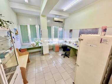 For rent - Office/Dental office in Center,  Haskovo