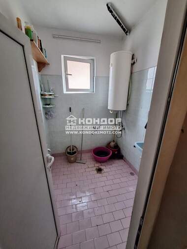 Vânzare - Apartament în Kărșiaka,  Plovdiv