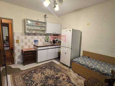 Продажба - Апартамент в Златен рог,  Ямбол