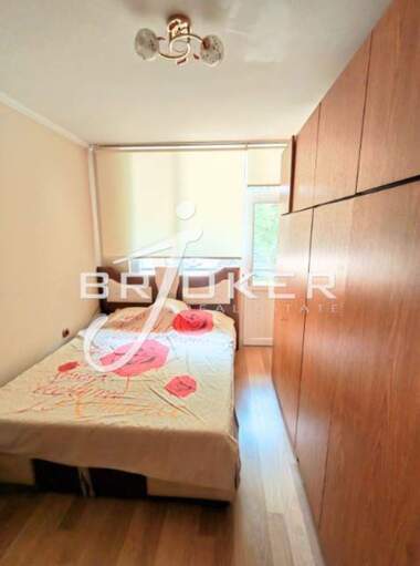 Închiriere - Apartament în Țentăr,  Kărdjali