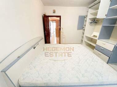 Vânzare - Apartament în Kolhozen pazar,  Varna