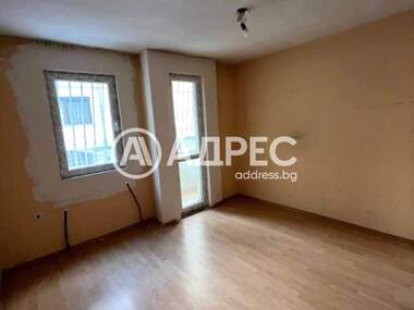 Vânzare - Apartament în Belite brezi,  Sofia