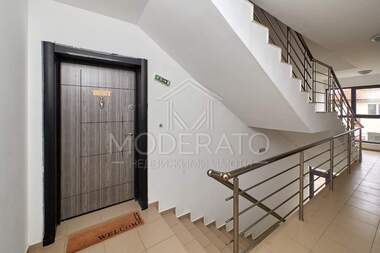 Продажба - Апартамент в Долно Езерово,  Бургас