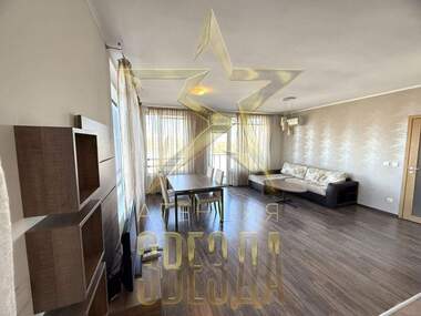Vânzare - Apartament în Kărșiaka,  Plovdiv