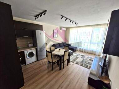 Închiriere - Apartament în Văzrajdane 1,  Varna