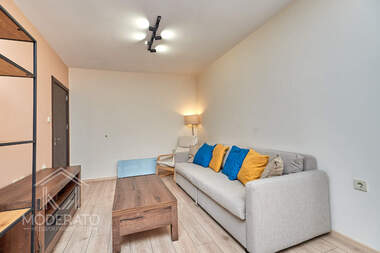 Vânzare - Apartament în Țentăr,  Burgas