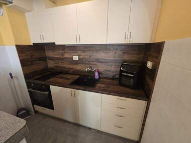 Închiriere - Apartament în Lazur,  Burgas