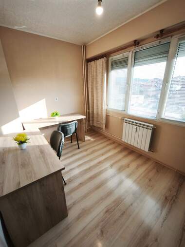 Vânzare - Apartament în Proucevane,  Pernik