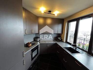 Verkauf - Wohnung in Mladejki halm,  Plowdiw
