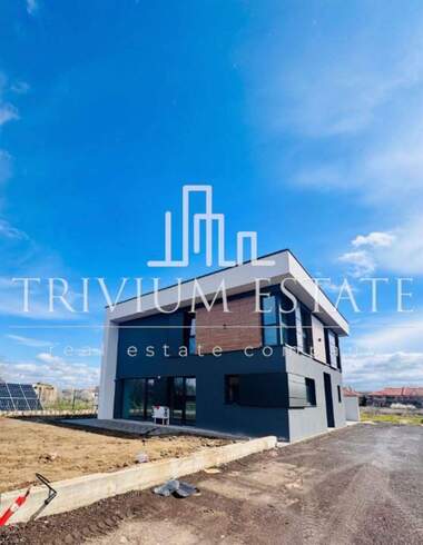Продажба - Къща в Коматево,  Пловдив
