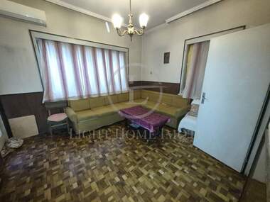 Продажба - Етаж от къща в Център,  Пловдив