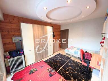 Vânzare - Apartament în Văzrojdenți,  Kărdjali