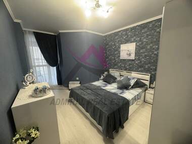 Închiriere - Apartament în Kolhozen pazar,  Varna