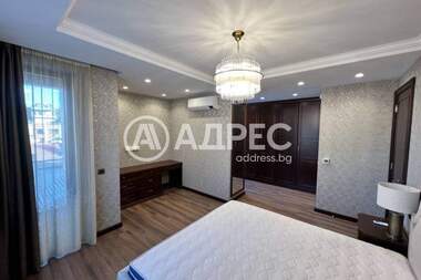 Închiriere - Apartament în Lozeneț,  Sofia