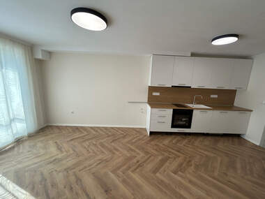 For sale - Apartment in Vazrajdane 2,  Varna