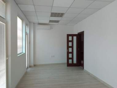 Miete - Büro in Zentar,  Weliko Tarnowo