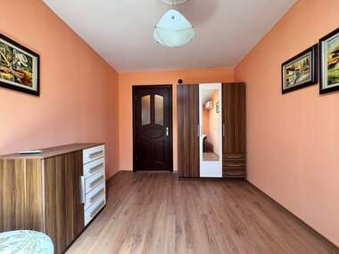 Продажба - Апартамент в Дружба 3,  Русе